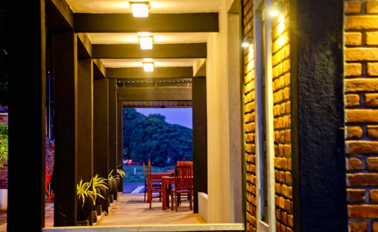 Kubura Resort Анурадхапура Экстерьер фото